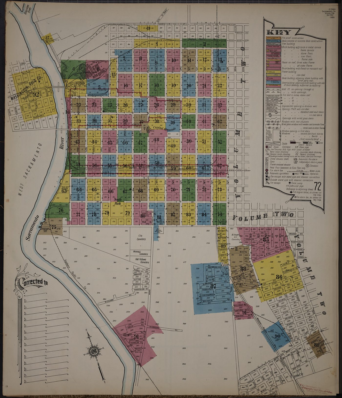 The 1915 Sanborn index map of Sacramento: a street grid covered in colored, numbered patches, each showing which detail sheet covers that area.